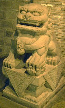 Stone lion in California Garden Hotel, Chengdu (female)